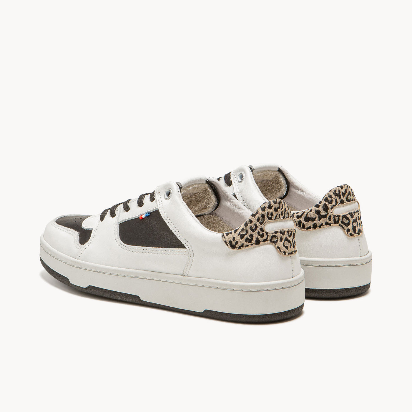 CORNEILLE 4 BLANC+NOIR - CLÉON