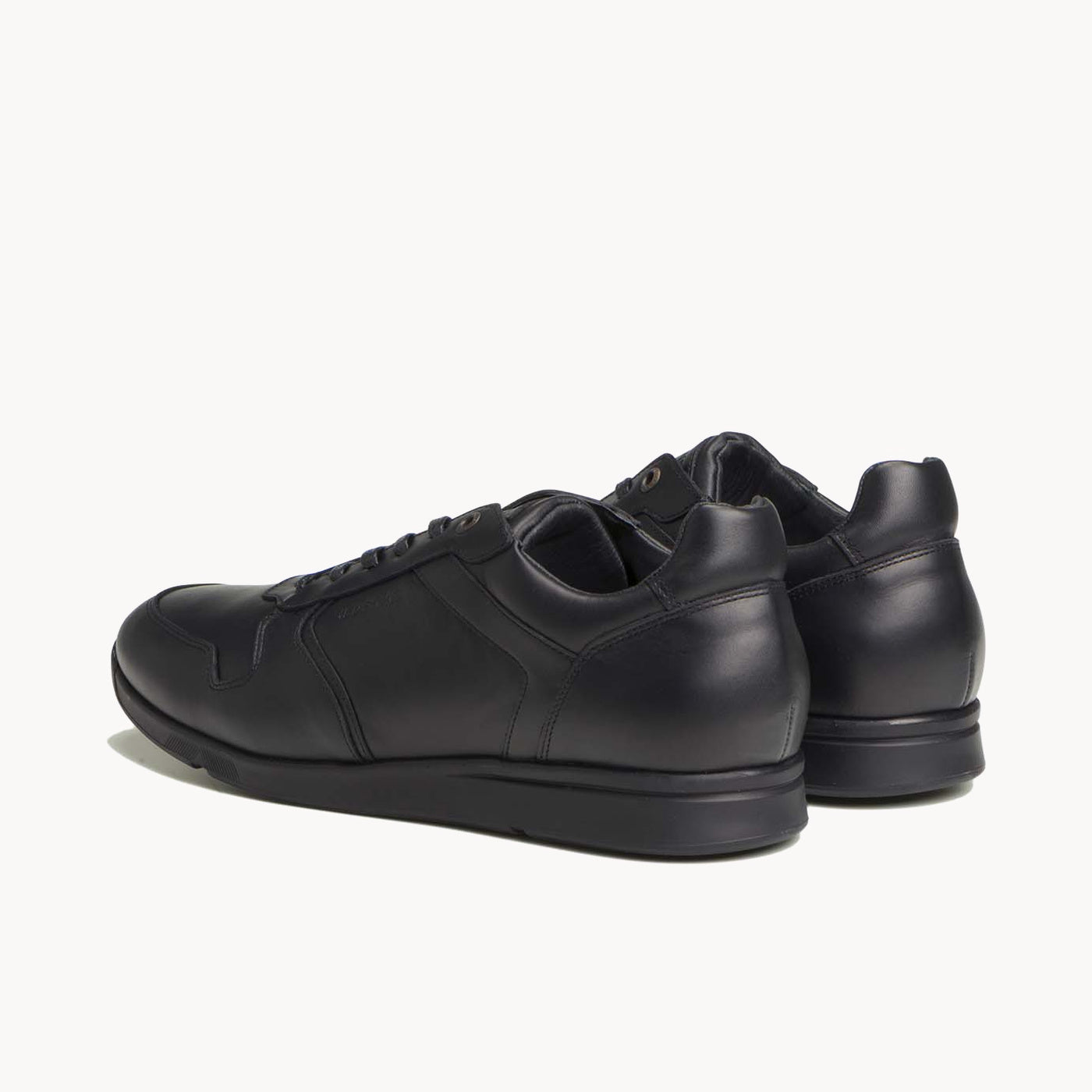 EKANI 3 NOIR+NOIR - CLÉON