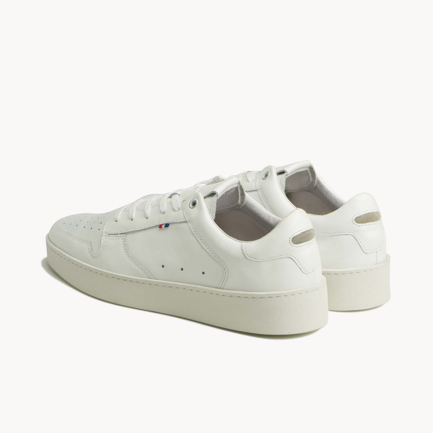 LUCAS B BLANC - CLÉON