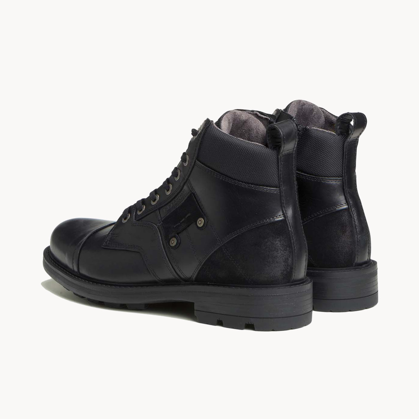 URGENT NOIR - CLÉON